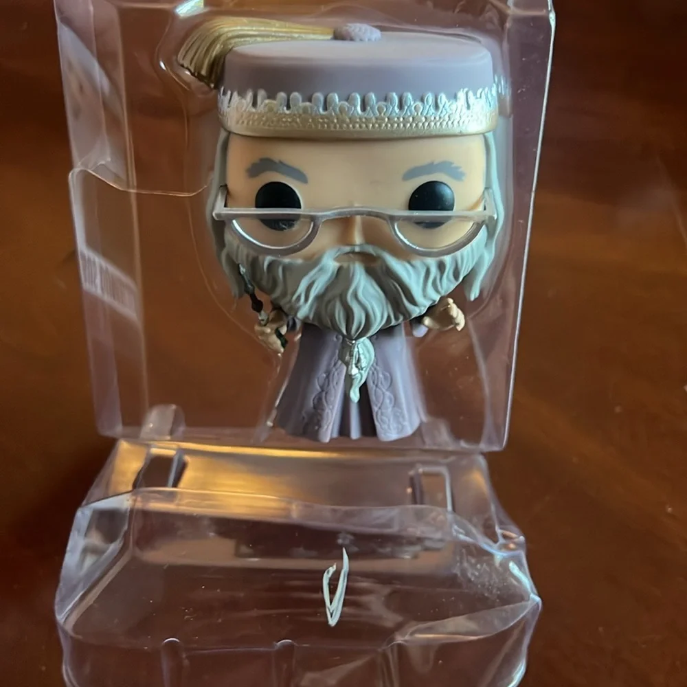 Harry Potter Albus Dumbledore 15 Funko Pop Vinyl Figure - Picture 9 of 10